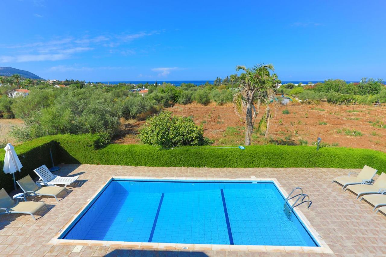Villa Stavriella Lachi Exteriér fotografie